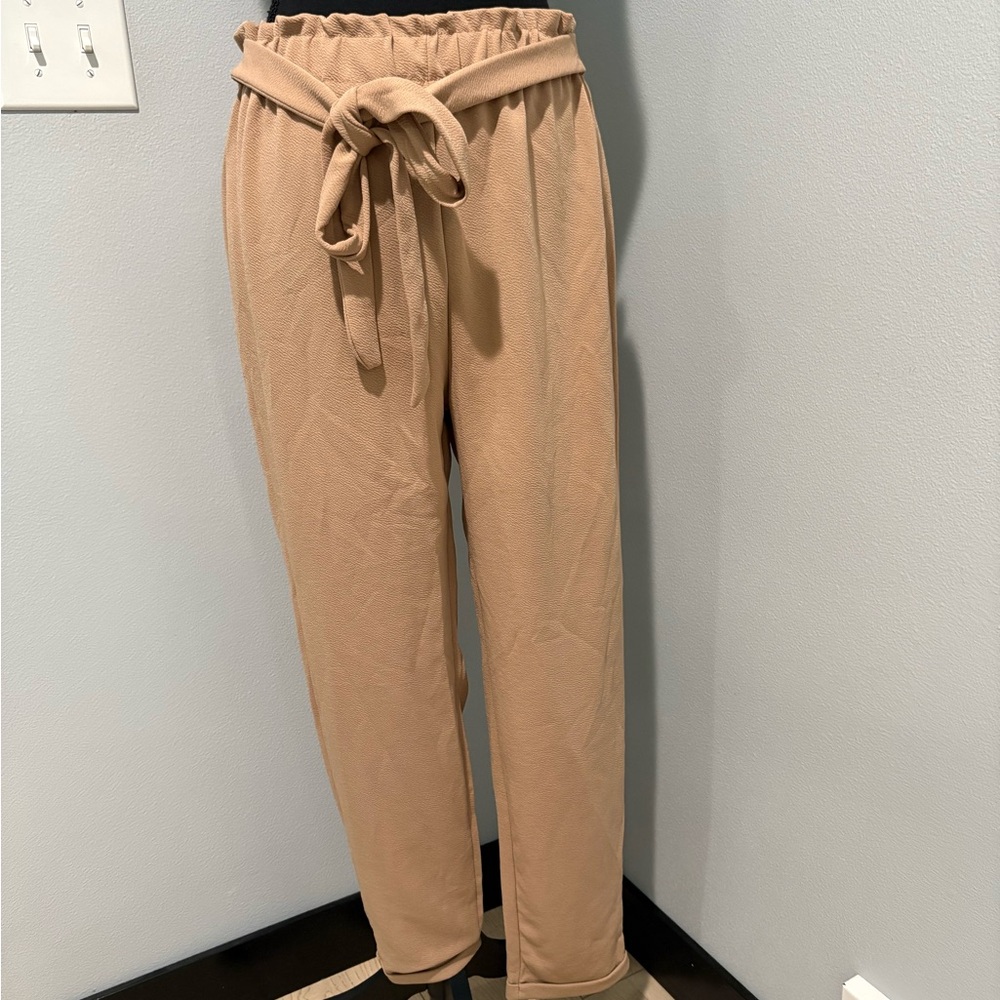 Size L - Boyfriend, solid, tan, classic, straight leg cut